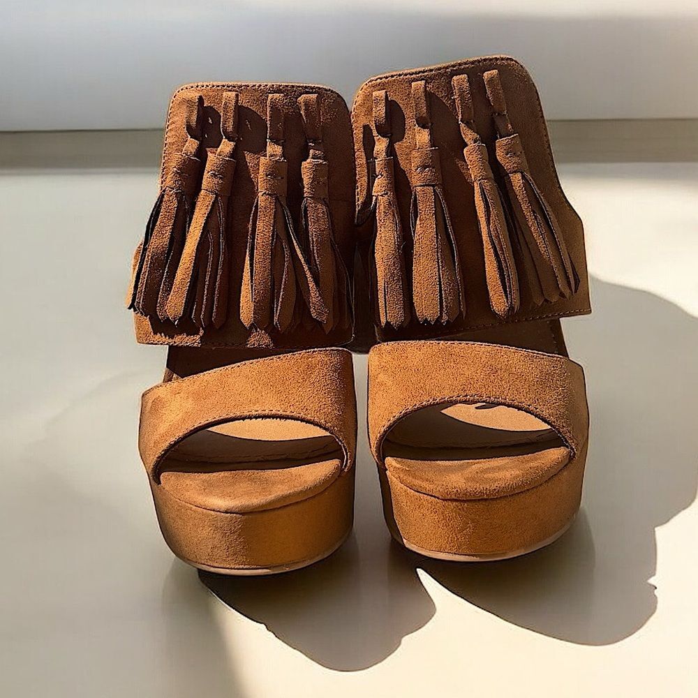 Divided by H&M Brown Suede Tasseled Slip On Mules | Women’s Size 6